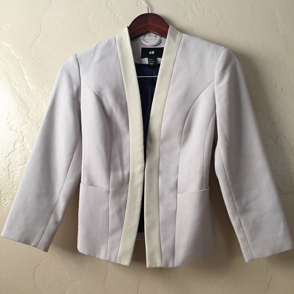 H&M Fitted Cream Blazer Size 2